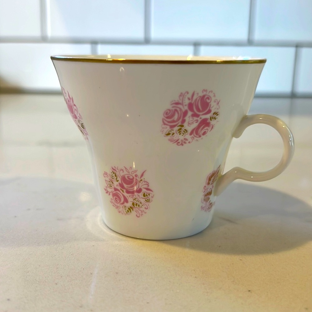 Vintage Pink Roses LFZ Lomonosov teacup! Stamped & made in the USSR! RARE